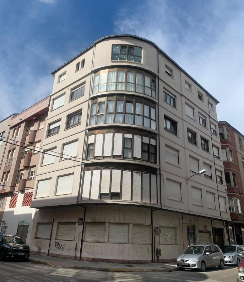 פונפרדה Bierzo Habita Apartments מראה חיצוני תמונה